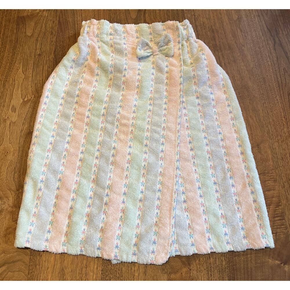 TJ Lawford Pastel Striped Robe One Size Short‎